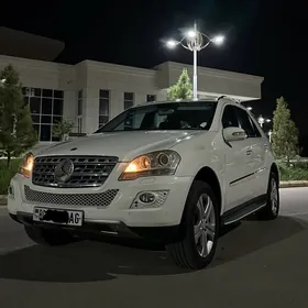 Mercedes-Benz ML350 2010