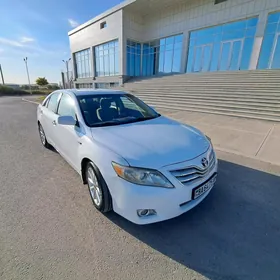 Toyota Camry 2011