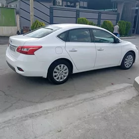 Nissan Sentra 2018