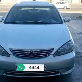 Toyota Camry 2005