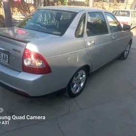 Lada Priora 2015