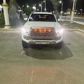 Toyota Tacoma 2018
