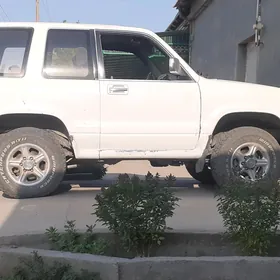 Isuzu Trooper 1999
