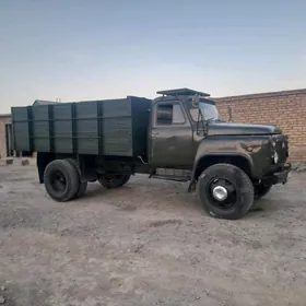Gaz 52 1980