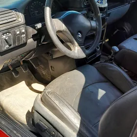 Opel Vectra 1991