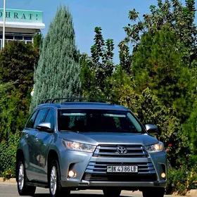 Toyota Highlander 2017
