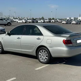 Toyota Camry 2003