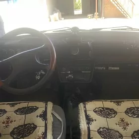 Lada 2106 2001