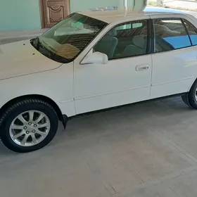 Toyota Camry 1996