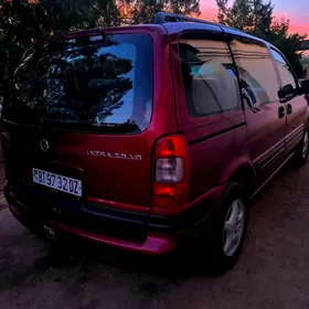 Opel Sintra 1999