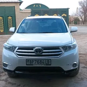 Toyota Highlander 2010