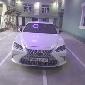 Lexus ES 350 2020