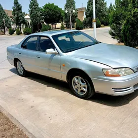 Toyota Windom 1992