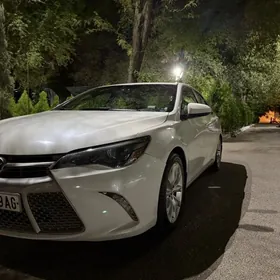 Toyota Camry 2016