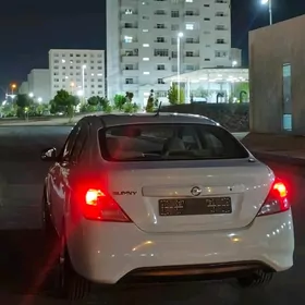 Nissan Sunny 2015