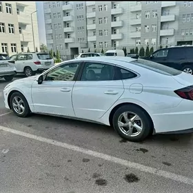 Hyundai Sonata 2020