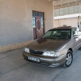 Toyota Avalon 1999