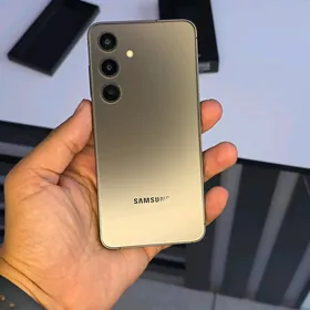 Samsung S24  12/256gb