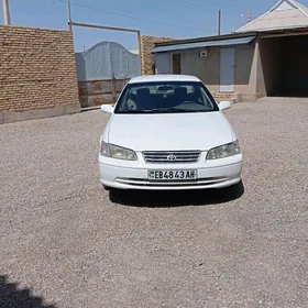 Toyota Camry 2000