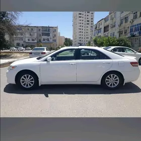 Toyota Camry 2010