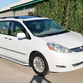 Toyota Sienna 2008
