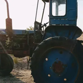 MTZ T-28 1980