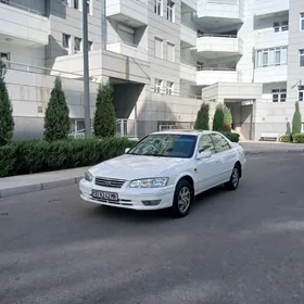 Toyota Camry 1997