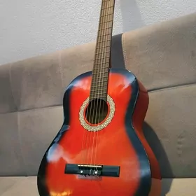 Ceremino akustik gitara