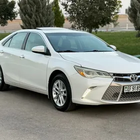 Toyota Camry 2017
