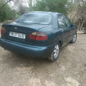 Daewoo Lanos 2000