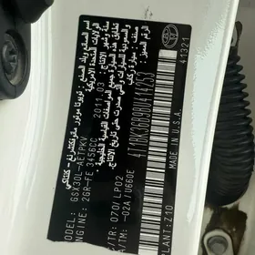 Toyota Avalon 2011