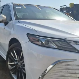 Toyota Camry 2022