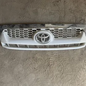 hilux kapot  bamper fara resho