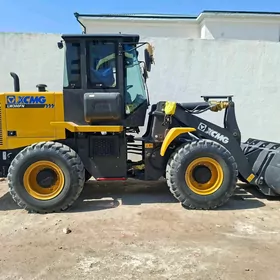 XCMG LW300F 2025