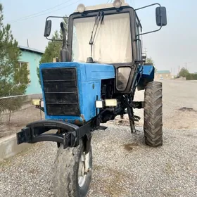 MTZ 80 2018