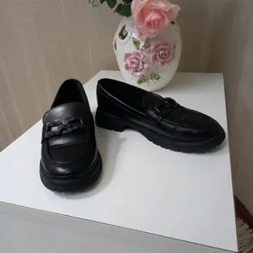 Одежда, обувь на девочку