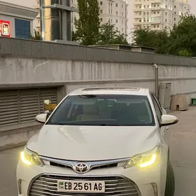 Toyota Avalon 2013