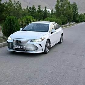 Toyota Avalon 2019