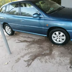 Kia Rio 2002