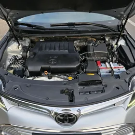 Toyota Avalon 2018