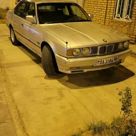BMW 525 1989