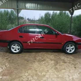 Toyota Avensis 2000