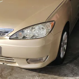 Toyota Camry 2005
