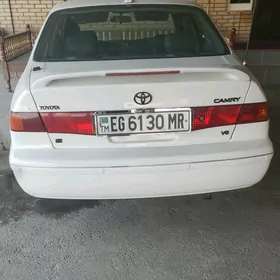 Toyota Camry 1997