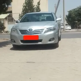 Toyota Camry 2010
