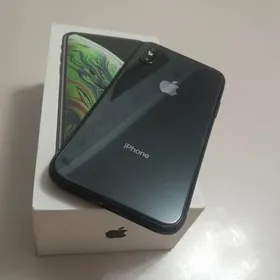 iPhone Xs