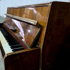 Pianino-fortepiano