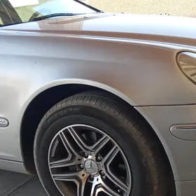 Mercedes-Benz C-Class 2003