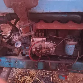 MTZ T-28 2005