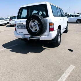 Nissan Patrol 1998